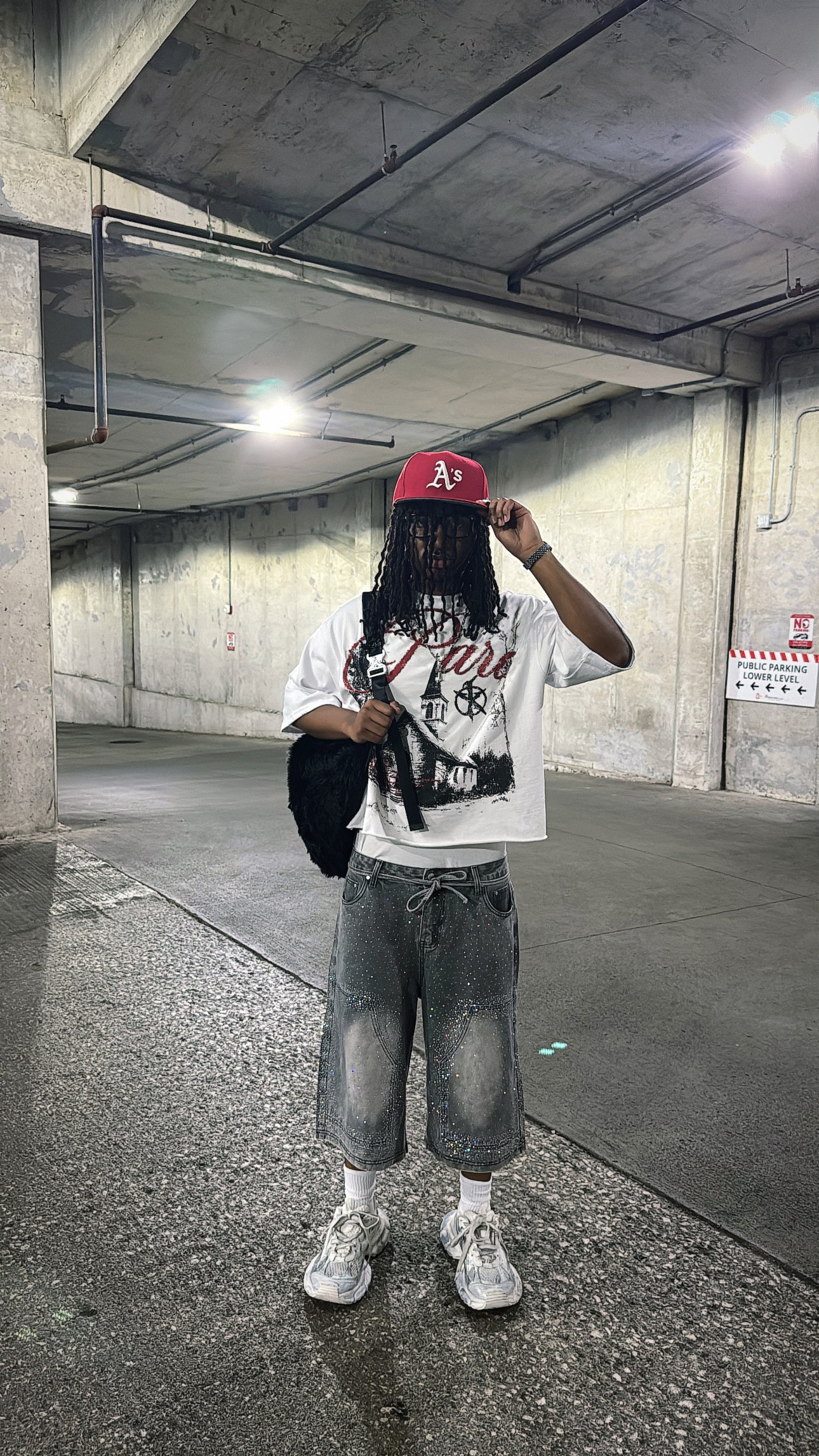 WHITE YKPARO TEMPLE TEE